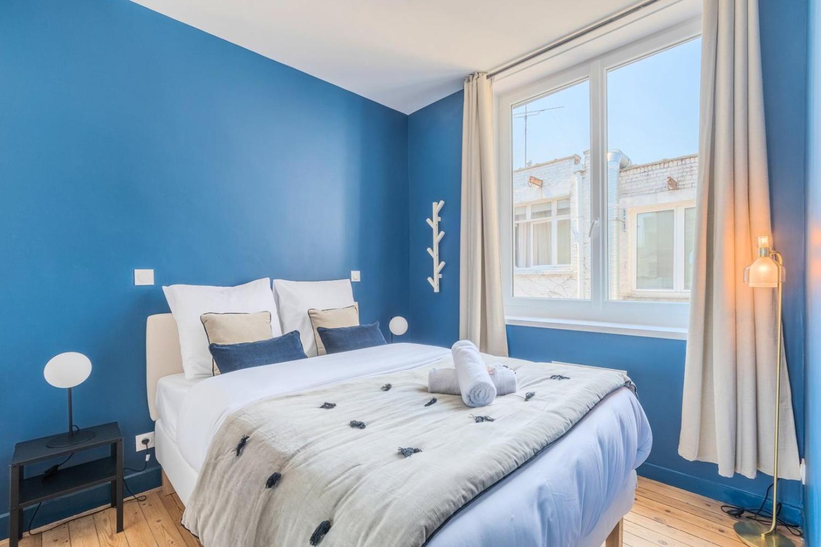 Apartment Charming 2 Bedroom - Old *